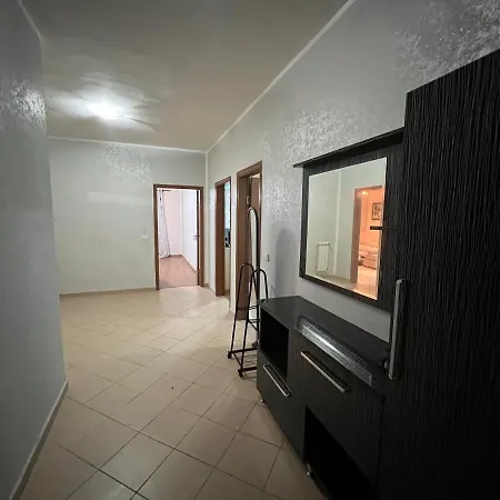 City Center Spacious 2 Bedroom * Shkoder