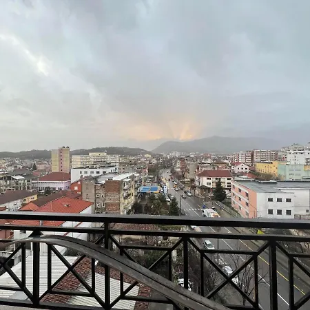 City Center Spacious 2 Bedroom שקודר